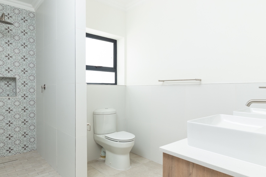 3 Bedroom Property for Sale in Laaiplek Western Cape